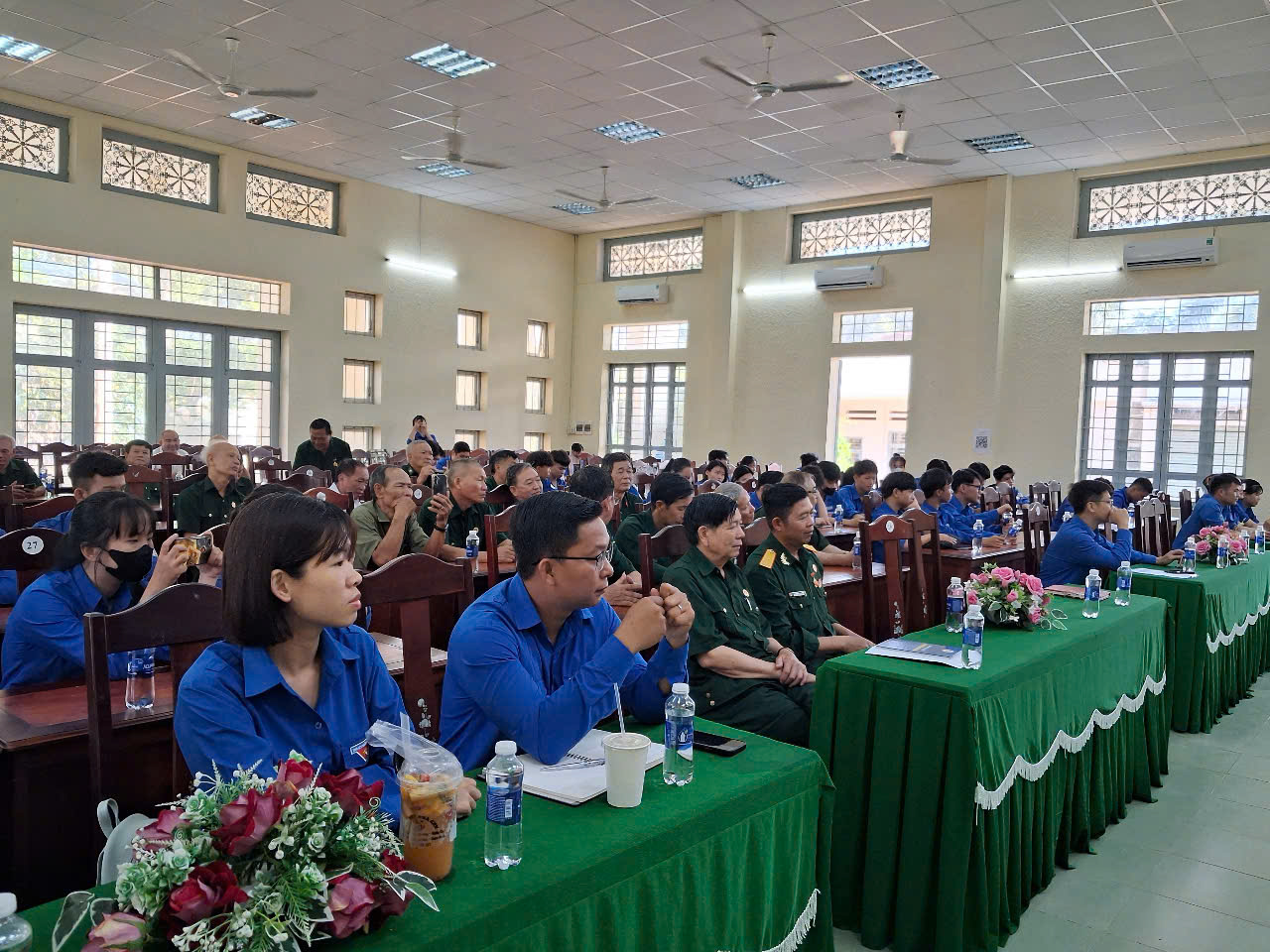 “Đổi mới phương thức tuyên truyền để làm chuyển biến căn bản nhận thức, trách nhiệm của cấp ủy, chính quyền Ủy ban MTTQ và các tổ chức chính trị-xã hội và cán bộ, đảng viên, đoàn viên đối với công tác thanh niên về công tác giáo dục lý tưởng, đạo đức cách mạng, chính trị cho thanh niên”. 